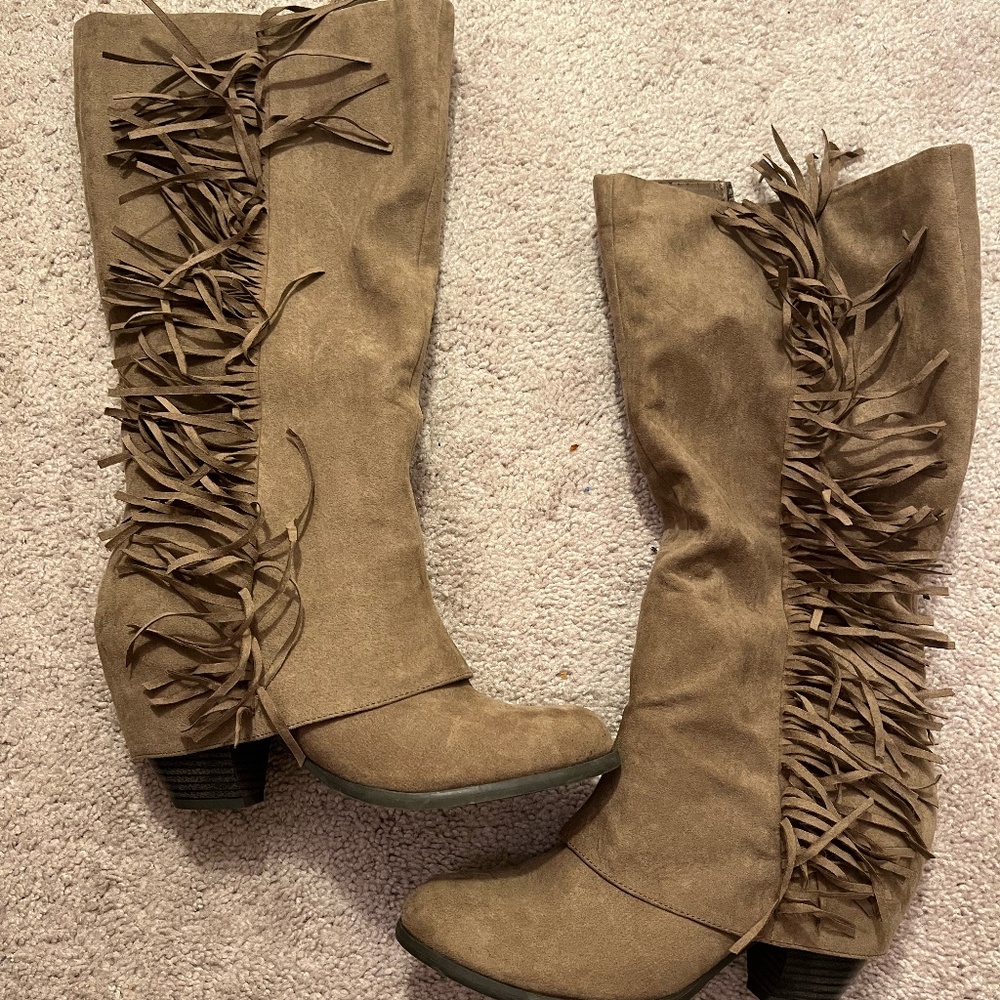 Fergalicious Suede Fringe Boots Size 8.5